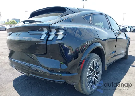 2024 Ford Mustang Mach-E Premium z USA, uszkodzony, nr VIN 3FMTK3SU8RMA11388